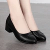 Spring and autumn style shallow-mouthed round toe soft leather soft sole mom shoes, single shoes with thick heels and medium heels, fashionable middle-aged women's leather shoes single shoes details Picture